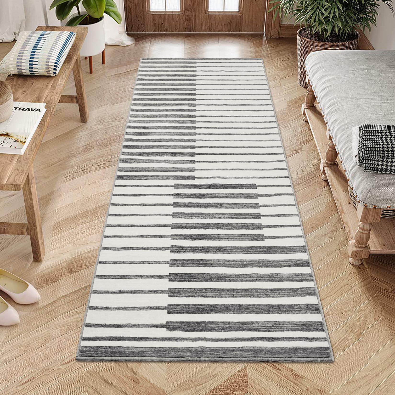 Garvee 80 x 150 Waschbarer Teppich für Flurdekor, Kurzflor-Wohnzimmerteppich, Rutschfest, Weich, Modern, Läuferteppich für Schlafzimmer, Küche, Flur, Braun