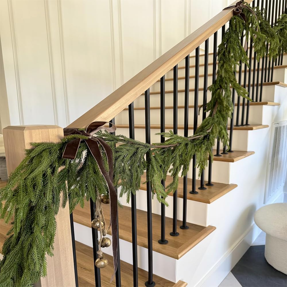 GARVEE Ghirlande di Pino Natalizio 200CM Realistisch Grün PVC Langlebig Dekoration Haus Hochzeit Weihnachten