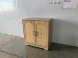 Garvee Sideboard Buffet Cabinet Mit 2 Rattan-Türen Für Wohnzimmer Und Esszimmer, Großer Stauraum, Robust, Vielseitig, Sicher, MDF, Naturfarben - Natürlich