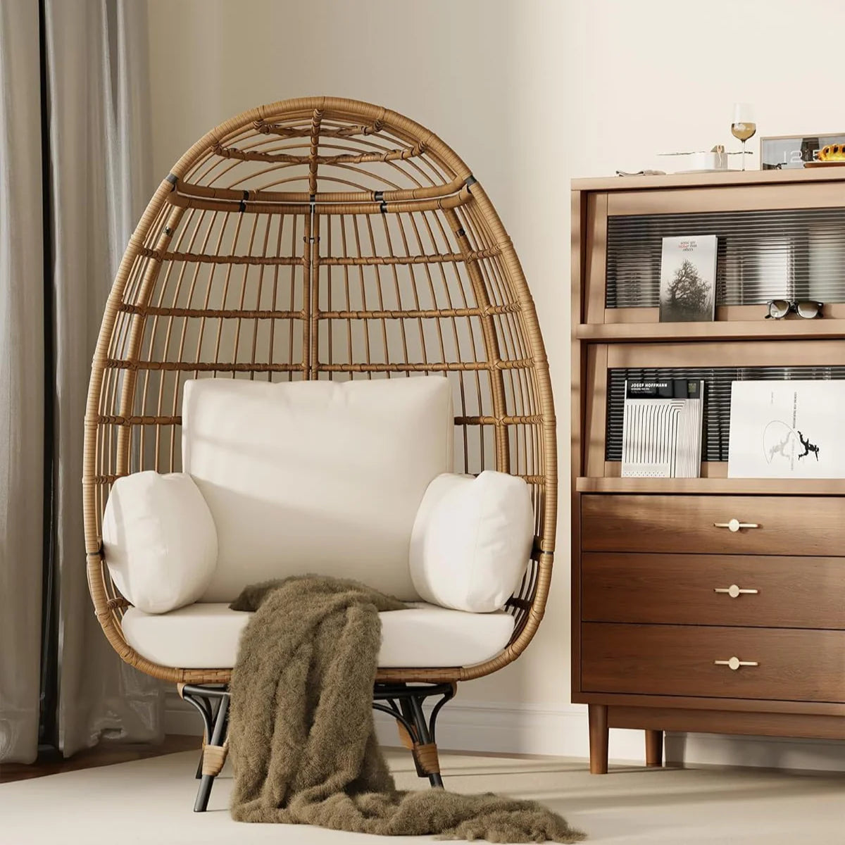Garvee Rattan Ei Stuhl 360° Drehbar, Mit Kissen, Stahlrahmen, Für Innen & Außen, Braun+Beige