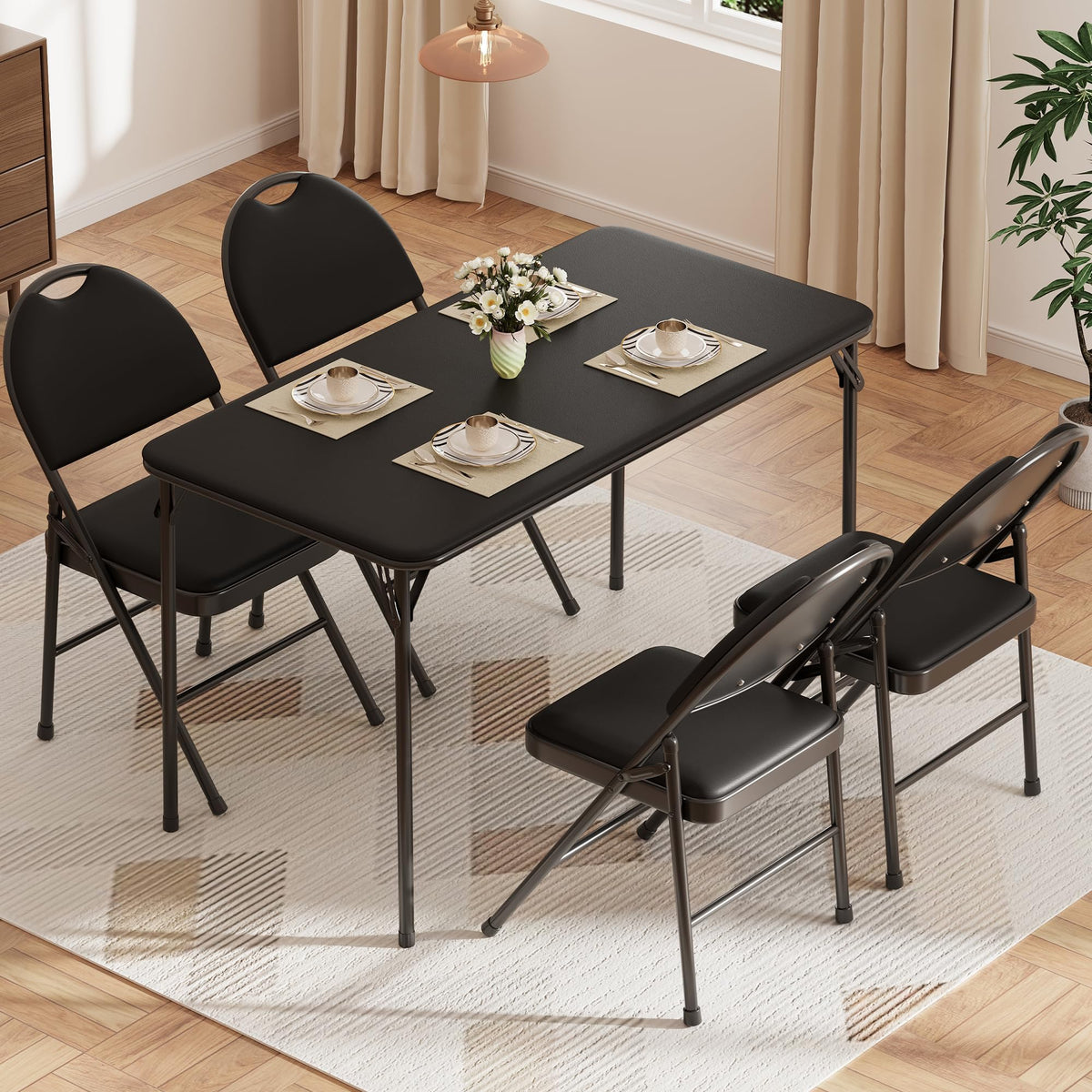 Schwarzer Klapptisch mit wasserabweisender PU-Leder-Tischplatte