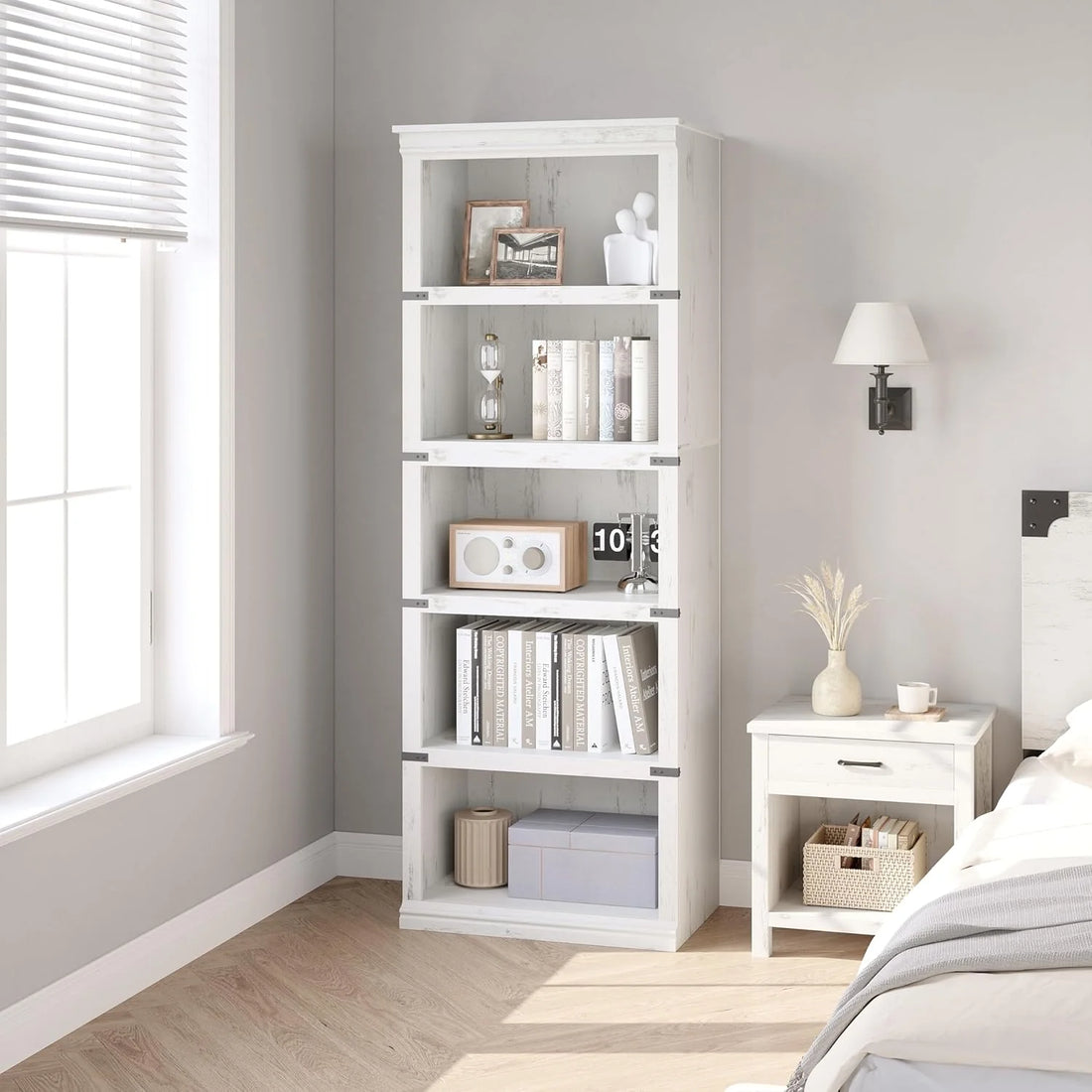 Garvee 5-stöckiges Bücherregal 62 x 32 x 171 cm, stabiles Standregal aus MDF im Kolonialstil, graues Holzregal mit Stauraum für Wohnzimmer, Büro & Arbeitszimmer, Weiß