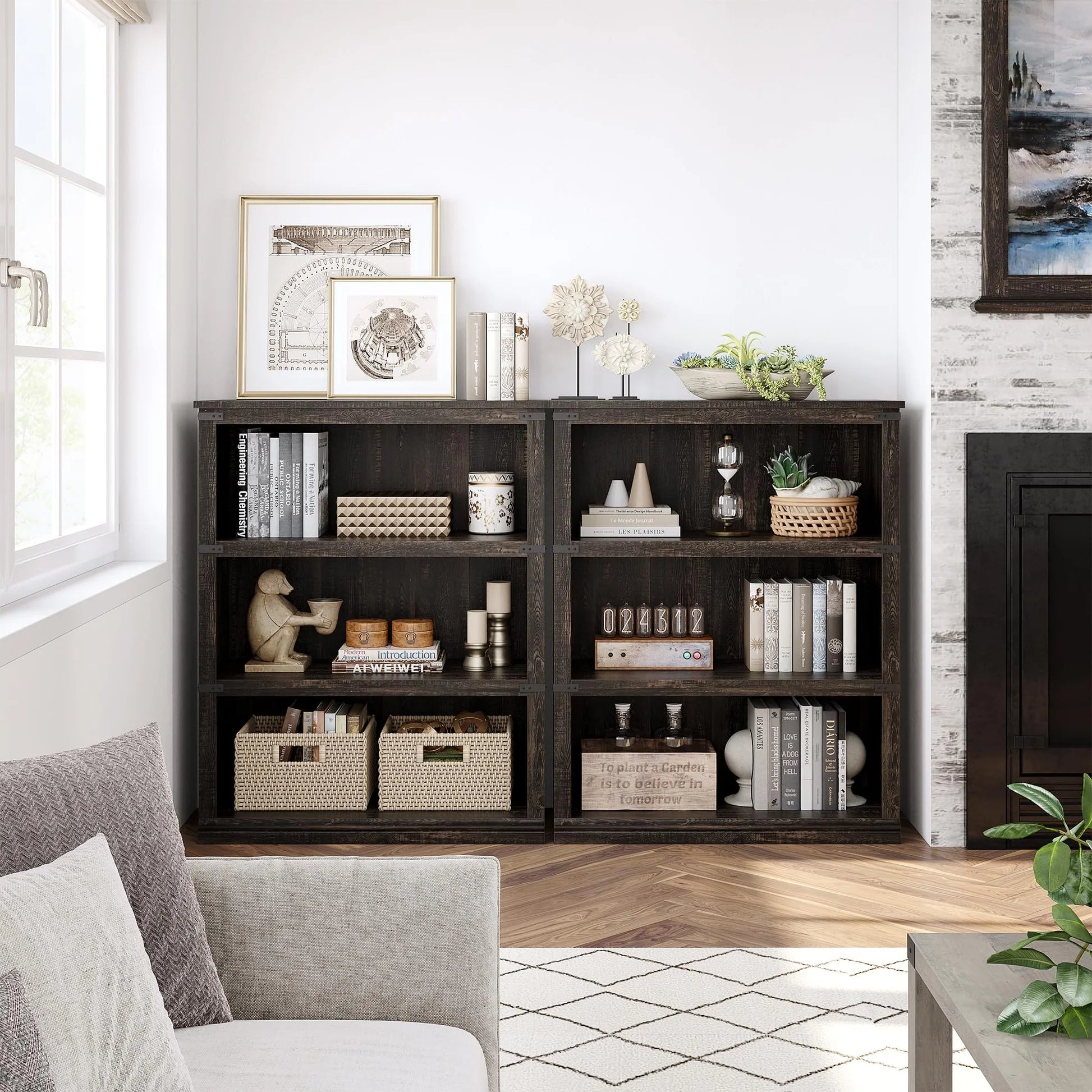 Garvee Bücherregal 4 Ebenen 80 x 32 x 102 cm, breites Standregal aus Holz mit 3 Regalbereichen, stabiles Aufbewahrungsregal im Industrie-Look, Eiche Dunkel