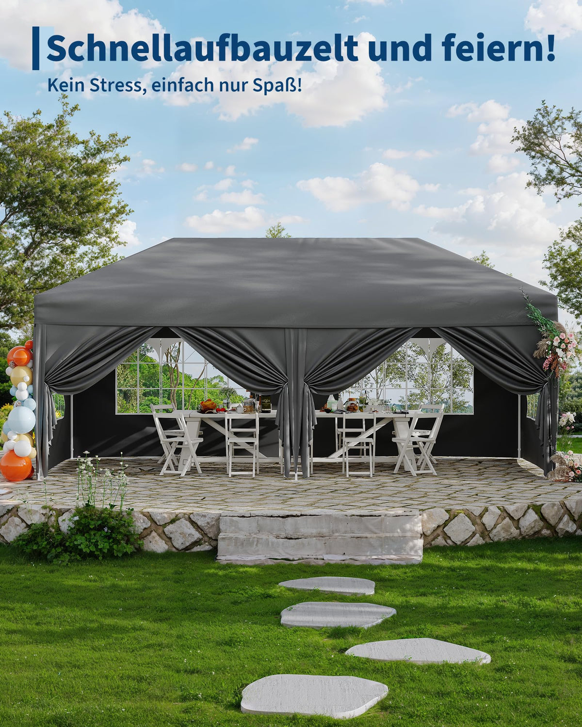 Detailansicht des GARVEE Pavillons mit Rahmen und Dachplane