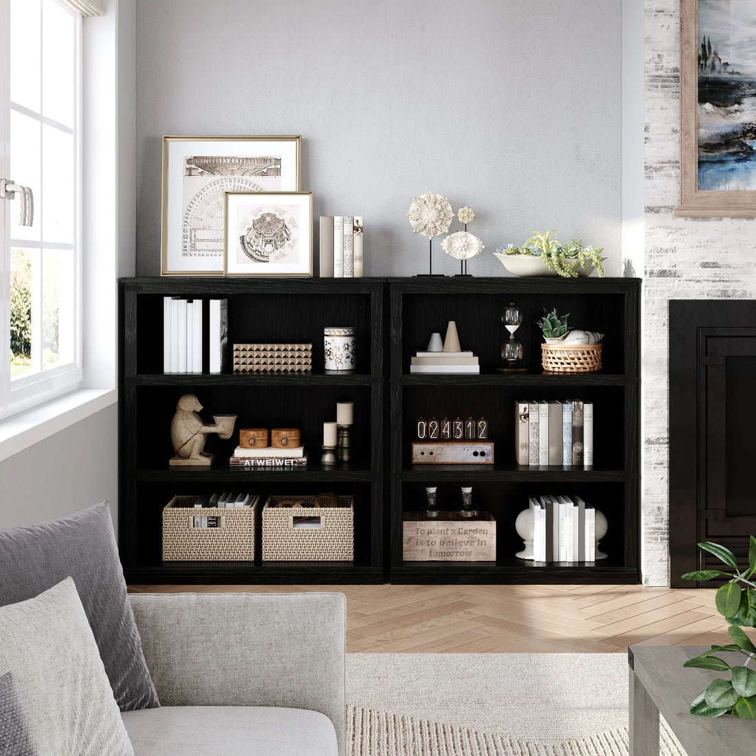 Garvee Bücherregal 4 Ebenen 80 x 32 x 102 cm, breites Standregal aus Holz mit 3 Regalbereichen, stabiles Aufbewahrungsregal im Industrie-Look, Schwarz