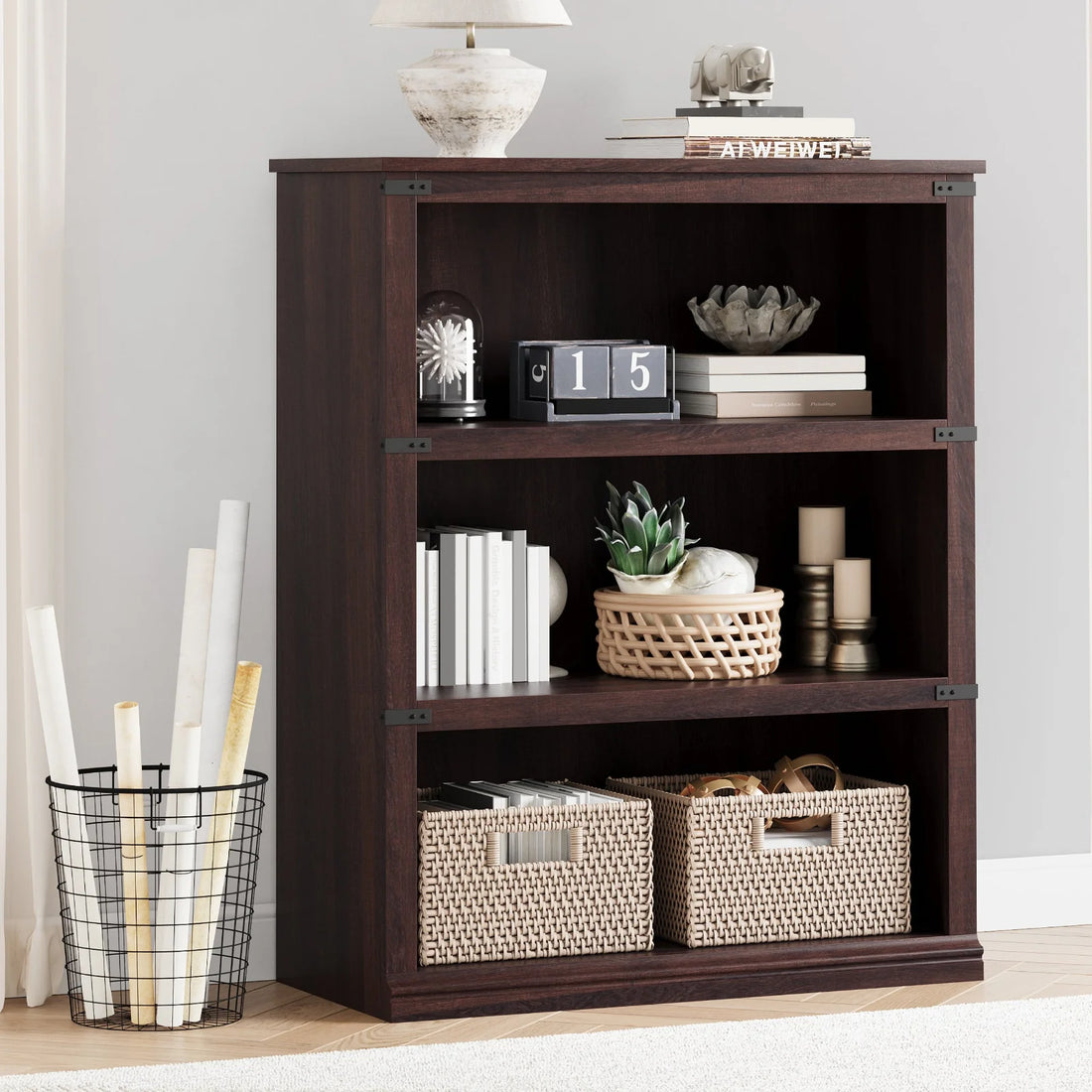 Garvee Bücherregal 4 Ebenen 80 x 32 x 102 cm, breites Standregal aus Holz mit 3 Regalbereichen, stabiles Aufbewahrungsregal im Industrie-Look, Kirschbaum