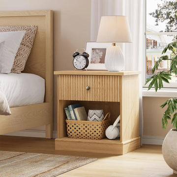 GARVEE Nachtschrank mit Schublade, Wellen-Design, Modernes Nachtkästchen für Schlafzimmer & Wohnzimmer, Bräunlich-weiß, 58 × 40 × 61 cm